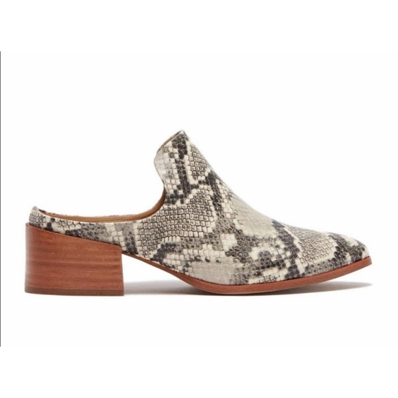 Steven by Steve Madden | Deandra Snakeskin Embossed Point Toe Mules - Picture 3 of 16